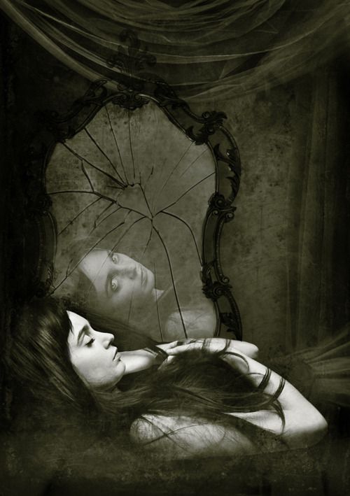 Mirror Reading, Mysterious Worlds, Mirror Dimension, Mirror Reading care,