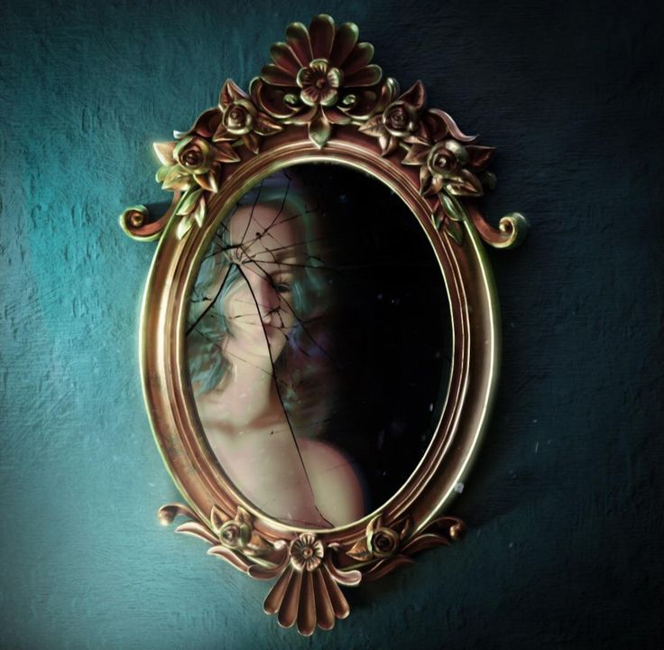 Mirror Reading, Mysterious Worlds, Mirror Dimension, Mirror Reading care,